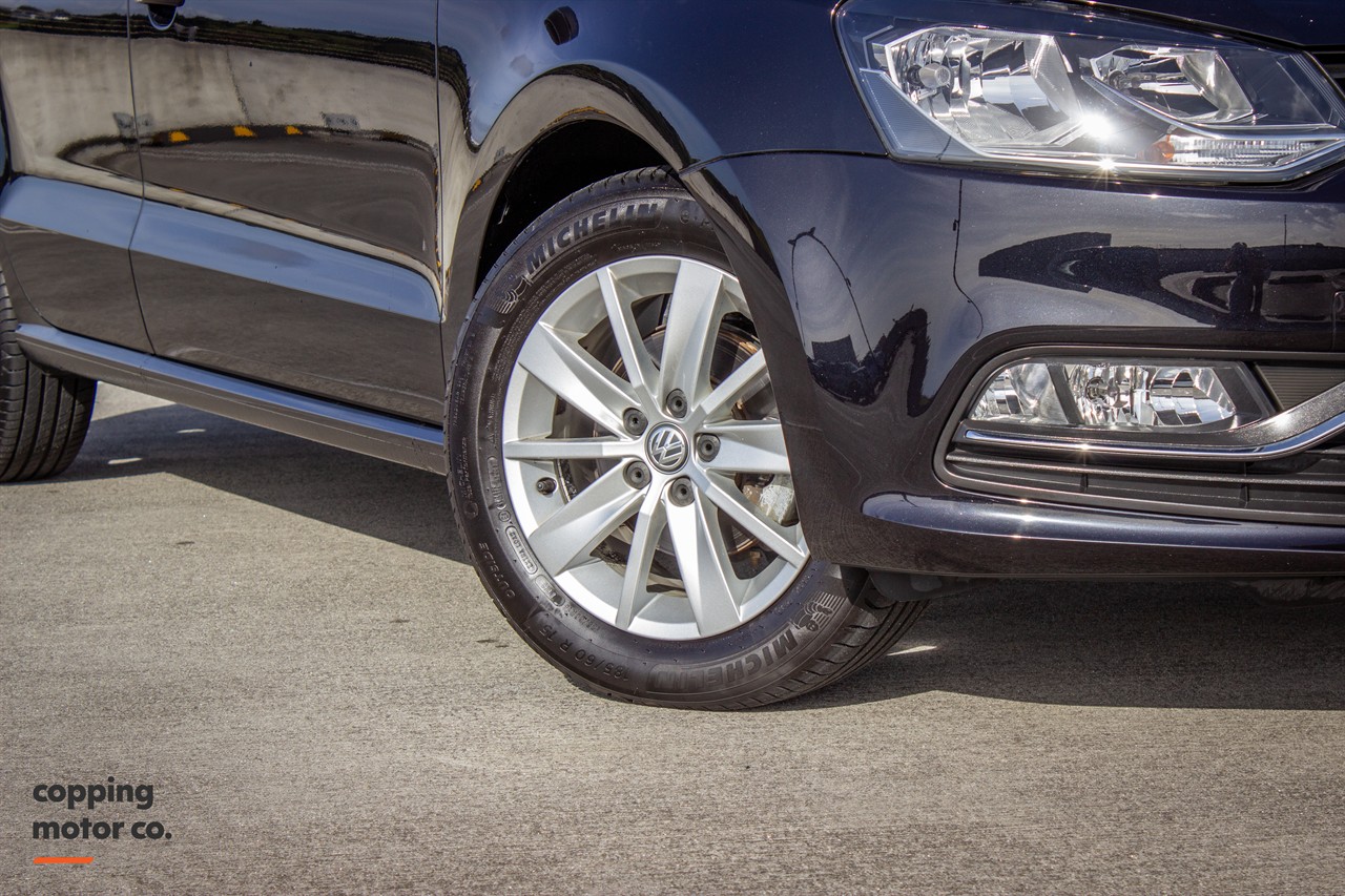 2014 Volkswagen POLO